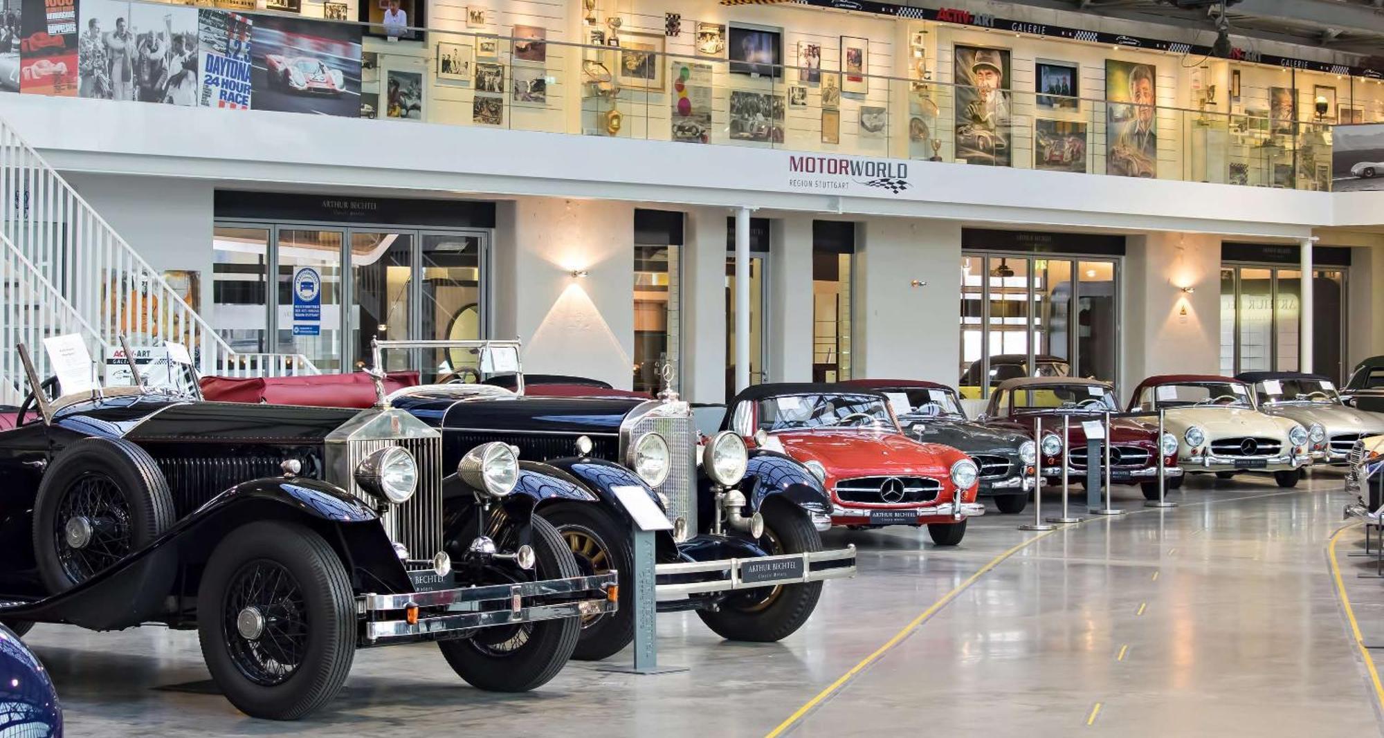 V8 Hotel Motorworld Region Stuttgart Boeblingen Exterior photo